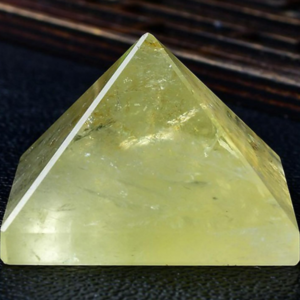 微信图片_20251216195302 Crystal Pyramid, Crystal Chakra Energy Tower